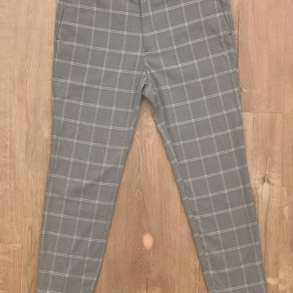 H&M Grey Plaid Cropped Pants - 36" Waist